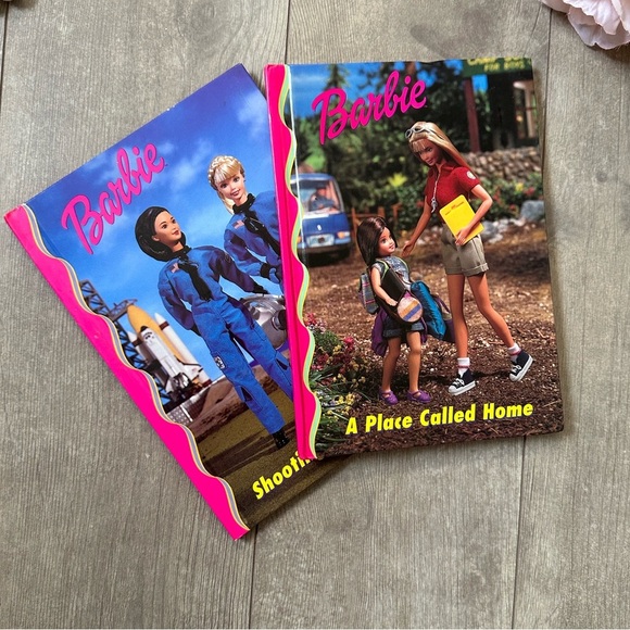 Vintage 90s Barbie Storybooks Set of Two Girl’s Children’s hardcover books - Picture 1 of 14